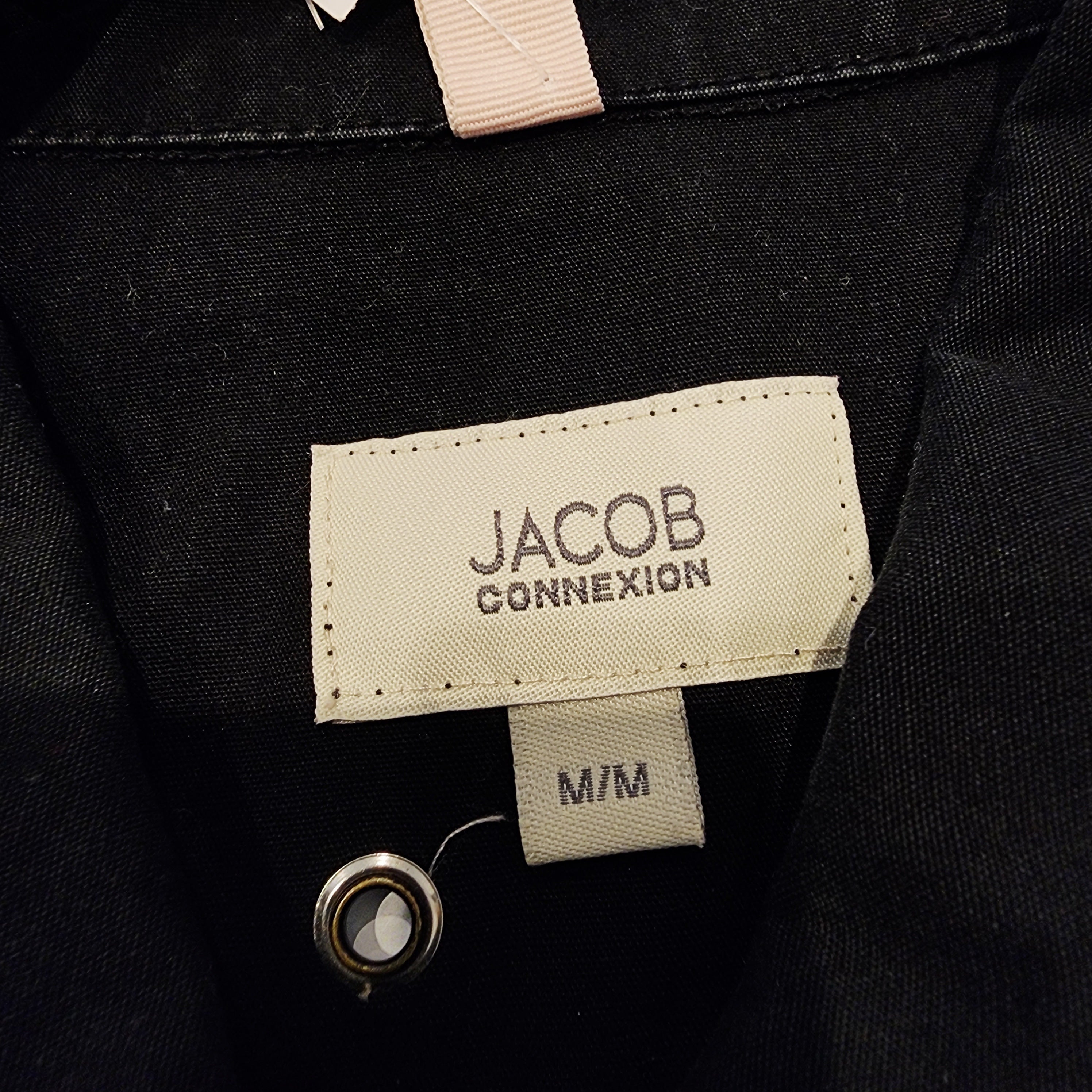 JACOB Short & Cute Cotton Black Buttoned Trench Coat