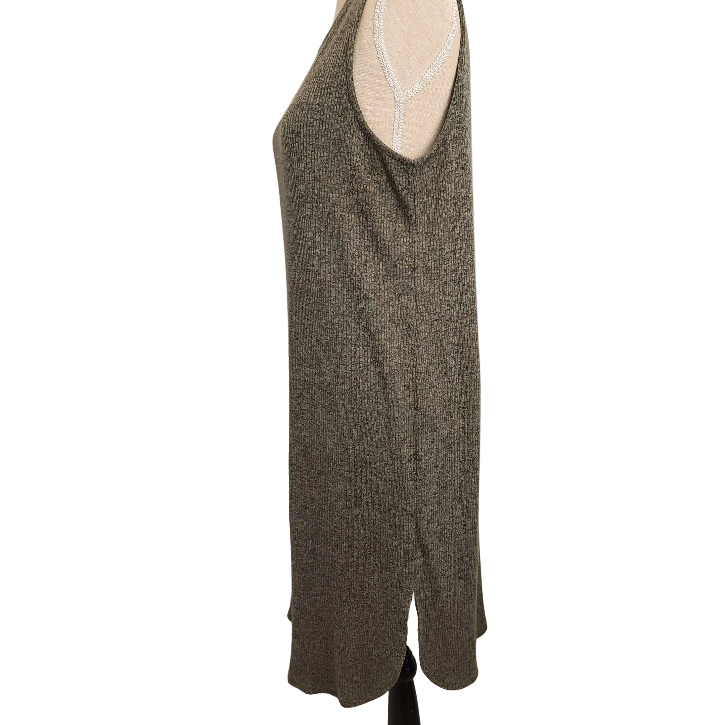 ROOTS Green Knit Sz Large Rayon Sleeveless Dress