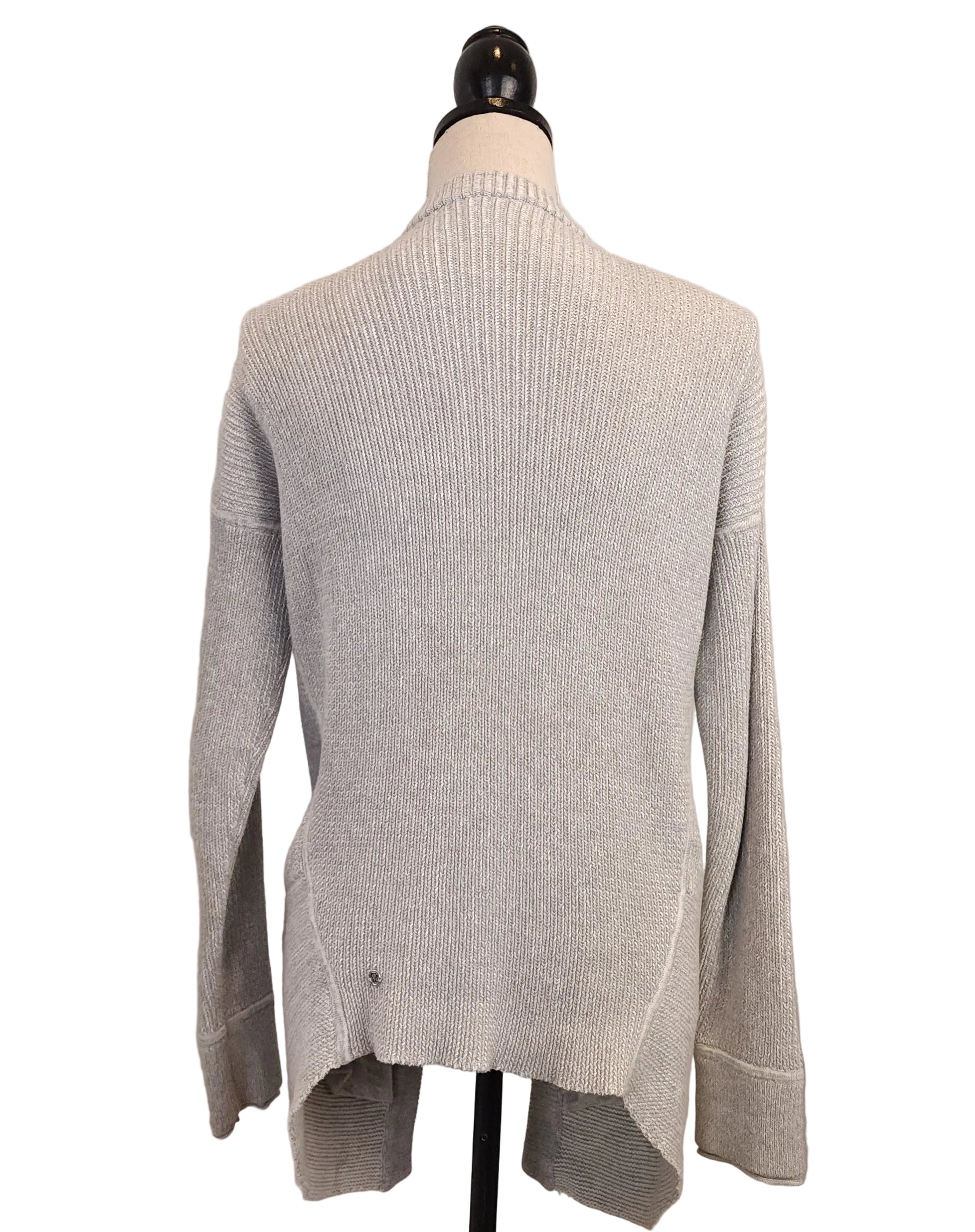 LULULEMON Gray Knit Open Cardigan Sz Medium Long Sleeves