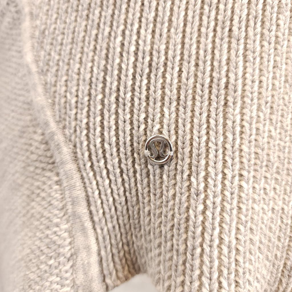 LULULEMON Gray Knit Open Cardigan Sz Medium Long Sleeves