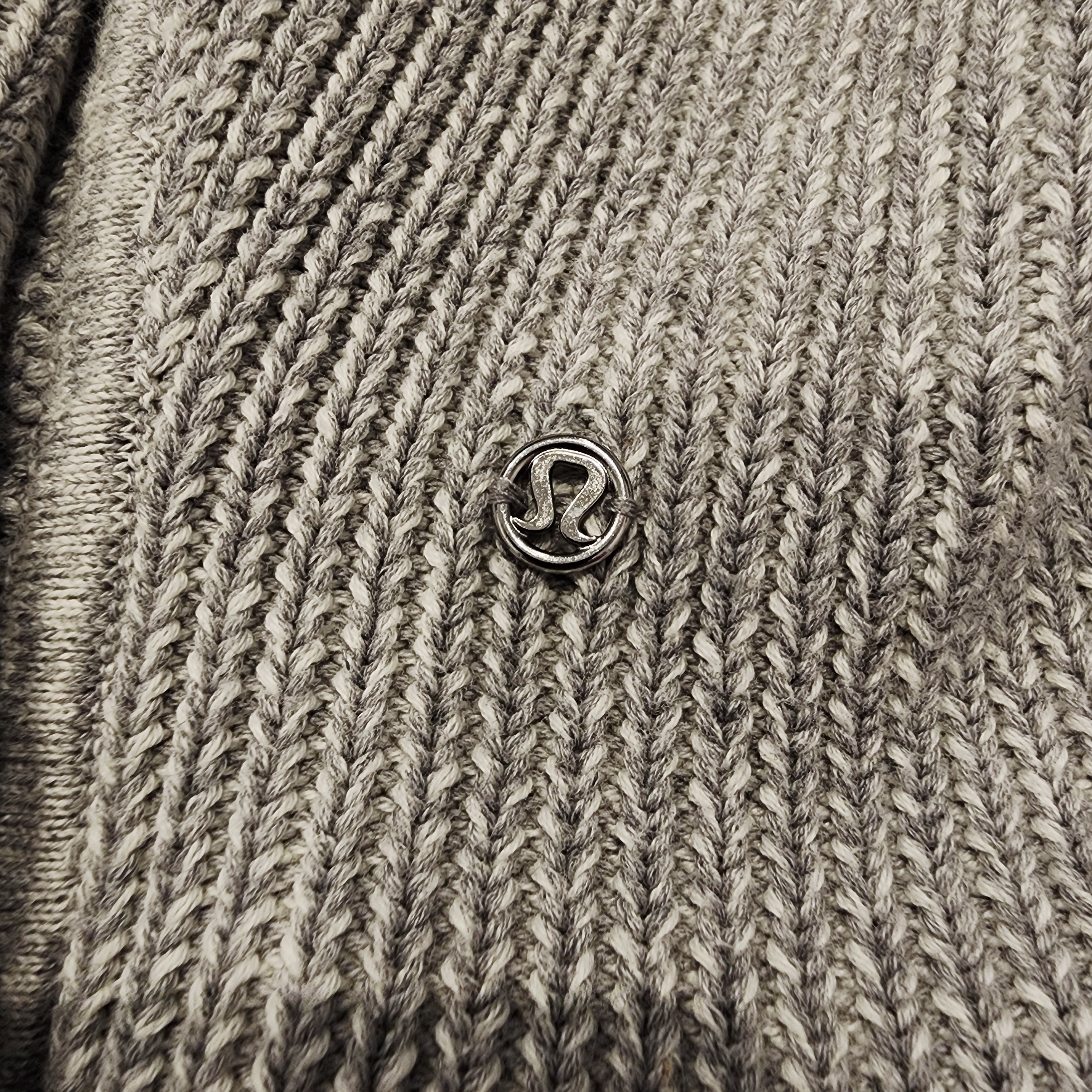LULULEMON Gray Knit Open Cardigan Sz Medium Long Sleeves