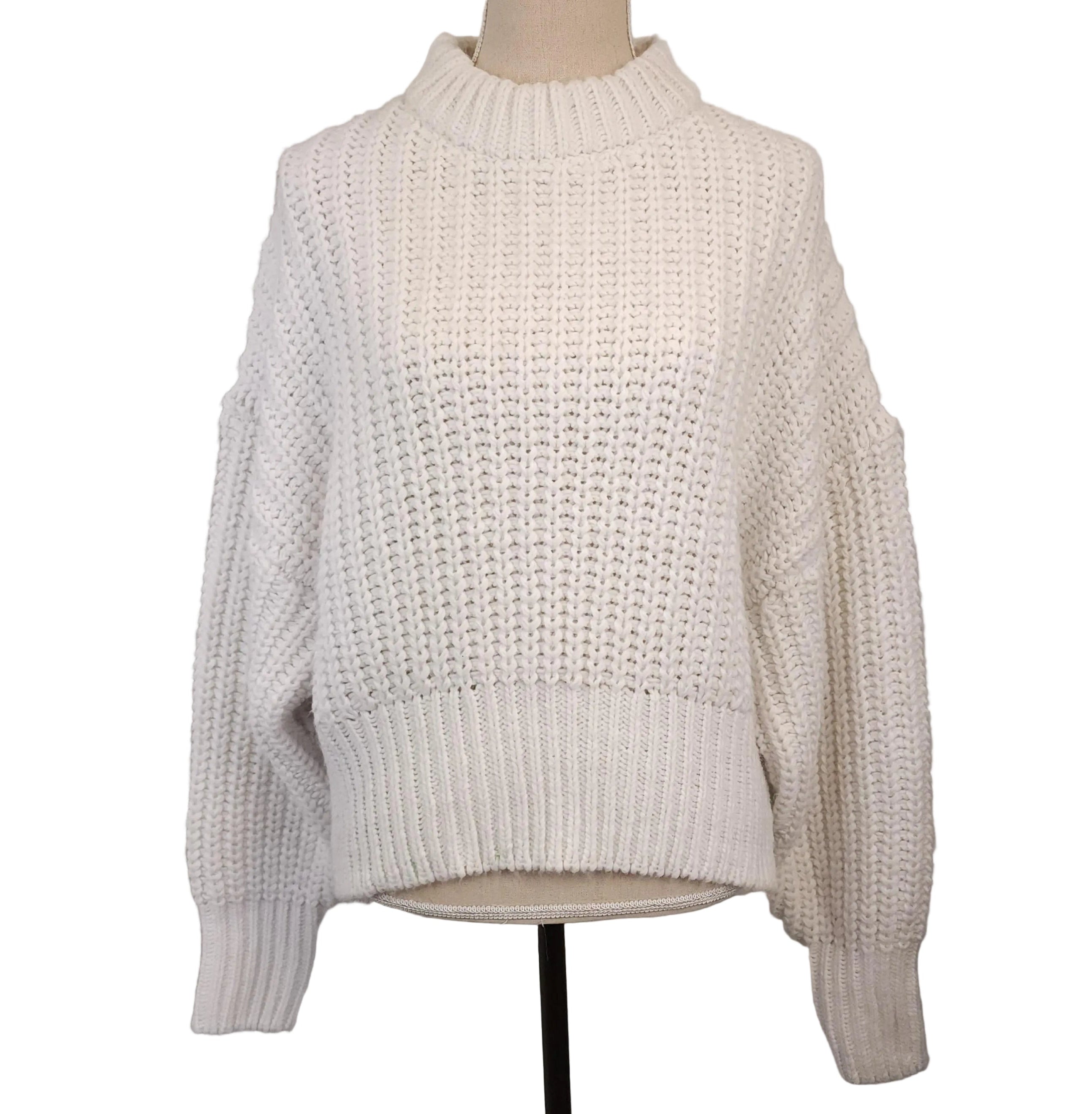 H&M Chunky Waffle Knit Sz Medium Sweater White