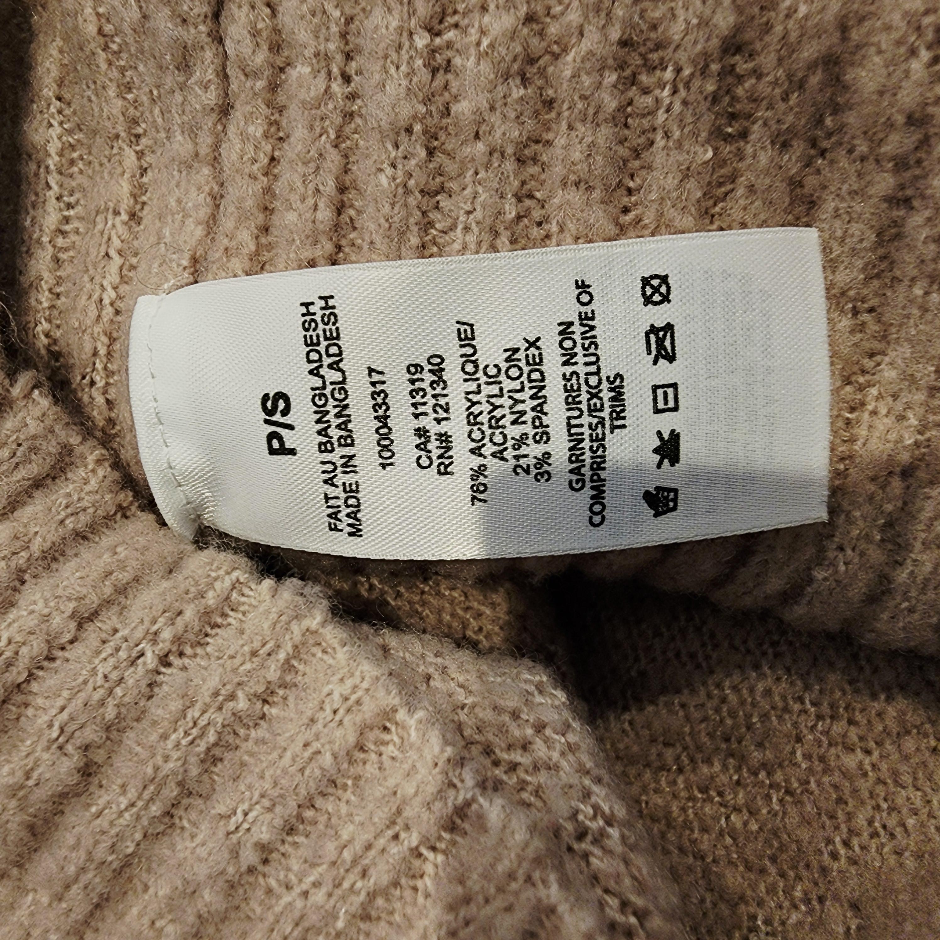 DYNAMITE Soft Beige Wide Turtleneck Sz Small Ribbed Knit Sweater