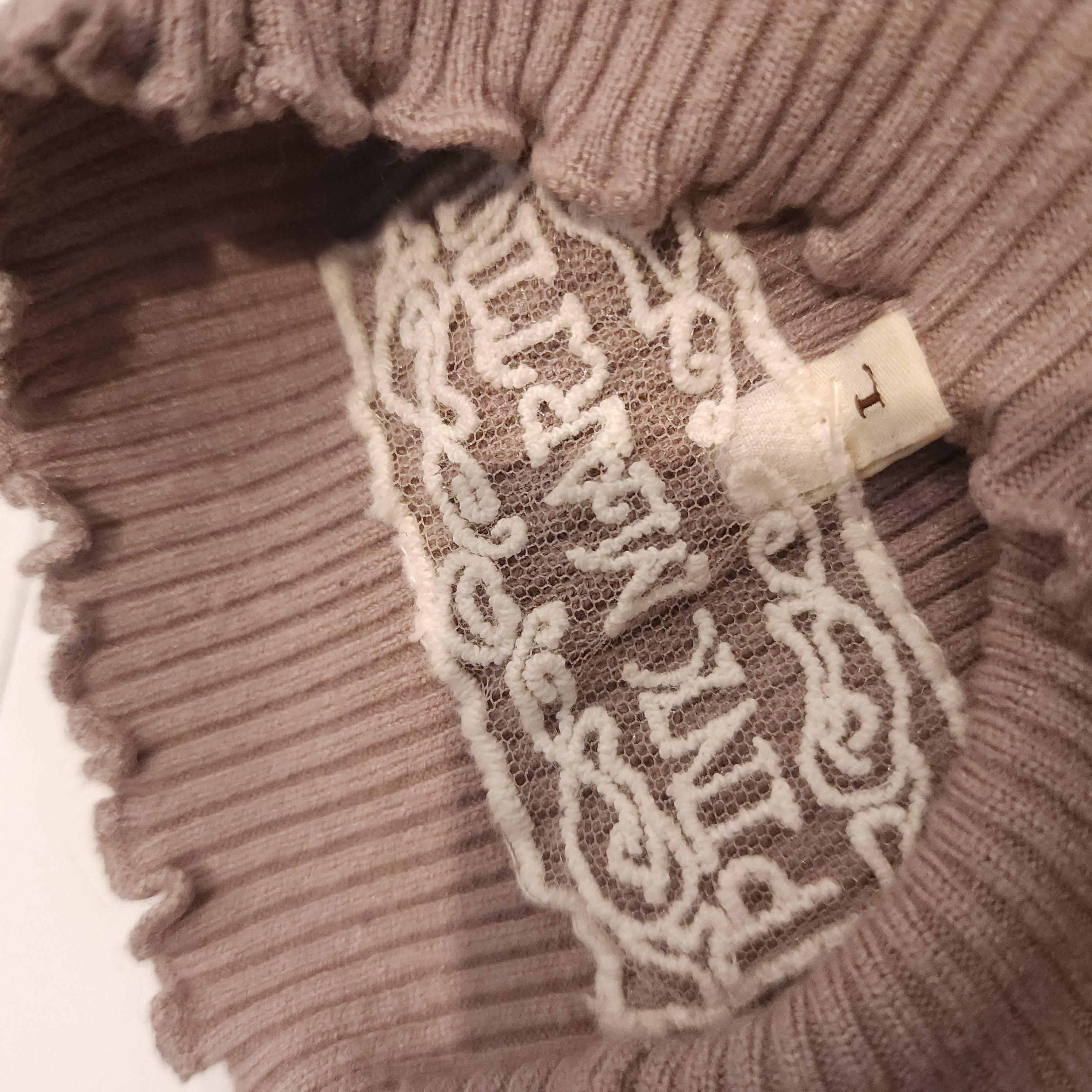 PINK MARTINI Light Brown Ribbed Turtleneck Sz Large Fitted Sweater