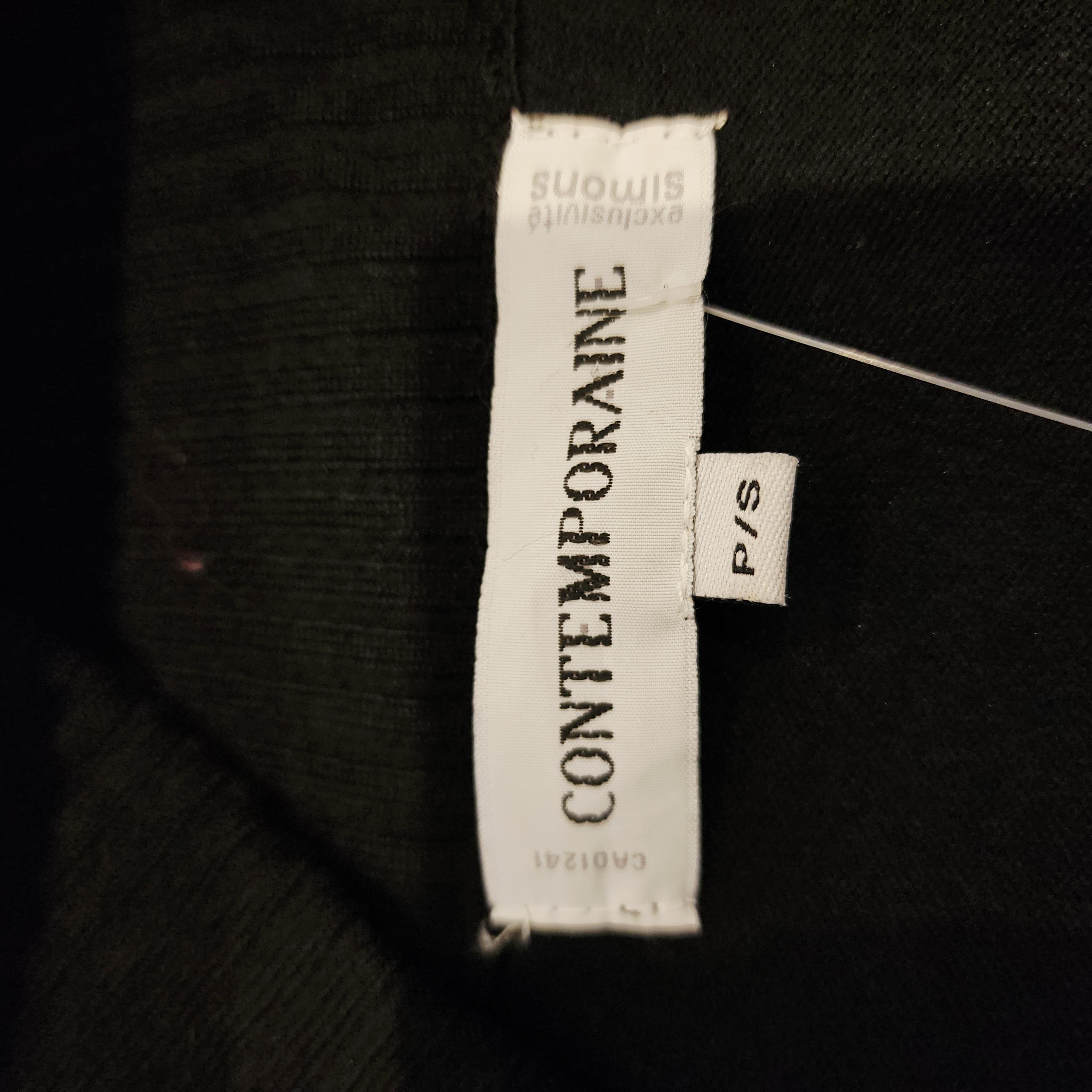 CONTEMPORAINE Long Cardigan Sweater Sz Small Button Closure Jet Black