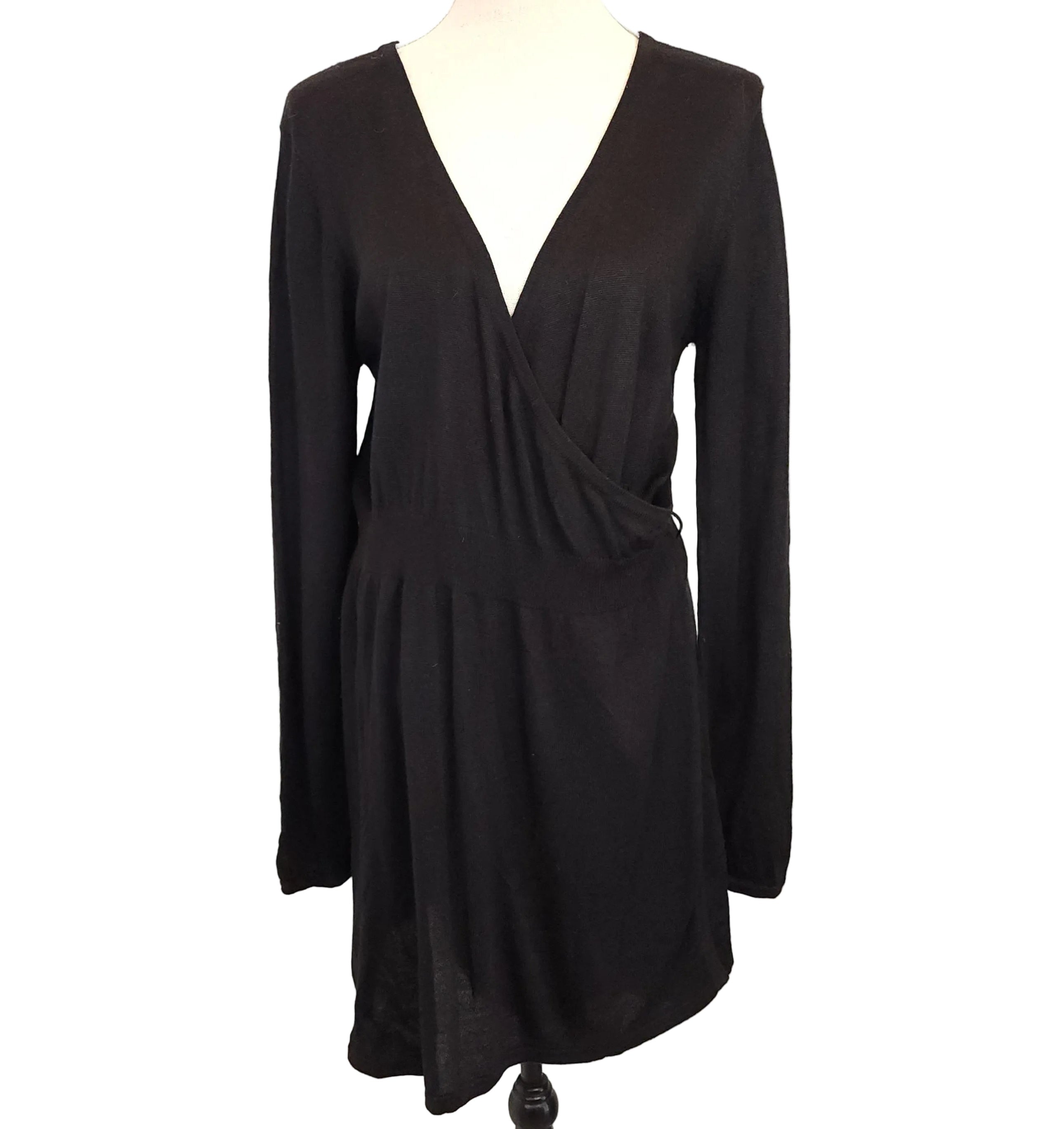 H&M Black Long Sleeved Sz Large Wrap Dress