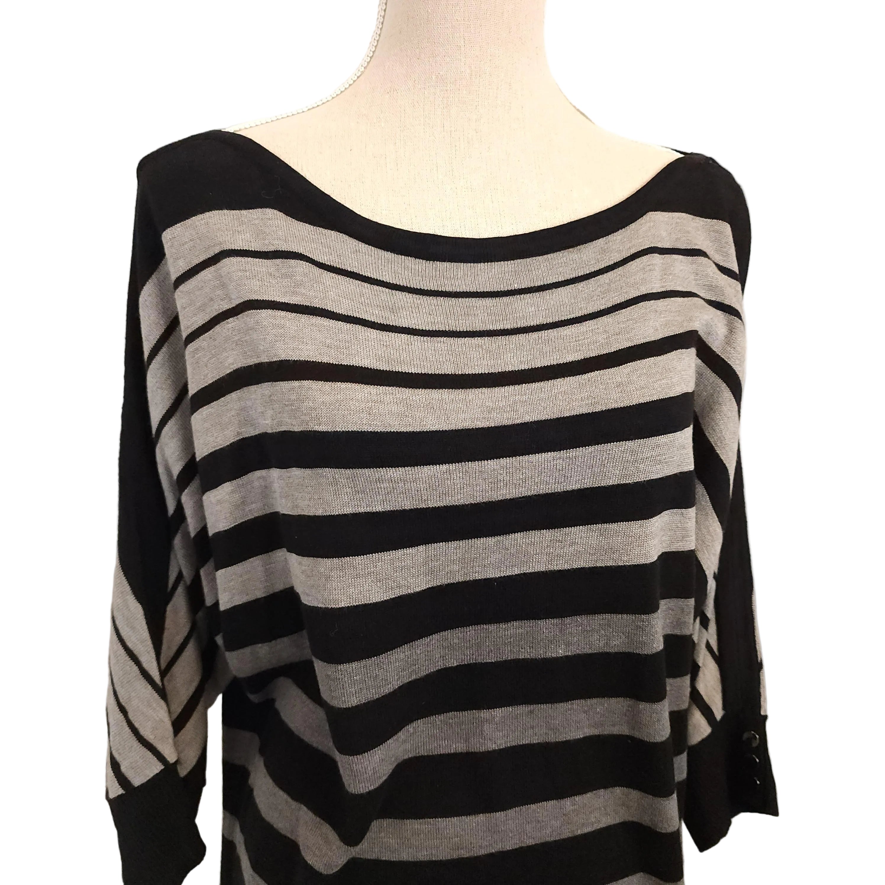 WHITEHOUSE Y2K Black & Gray Striped XL Wide Collar Dress