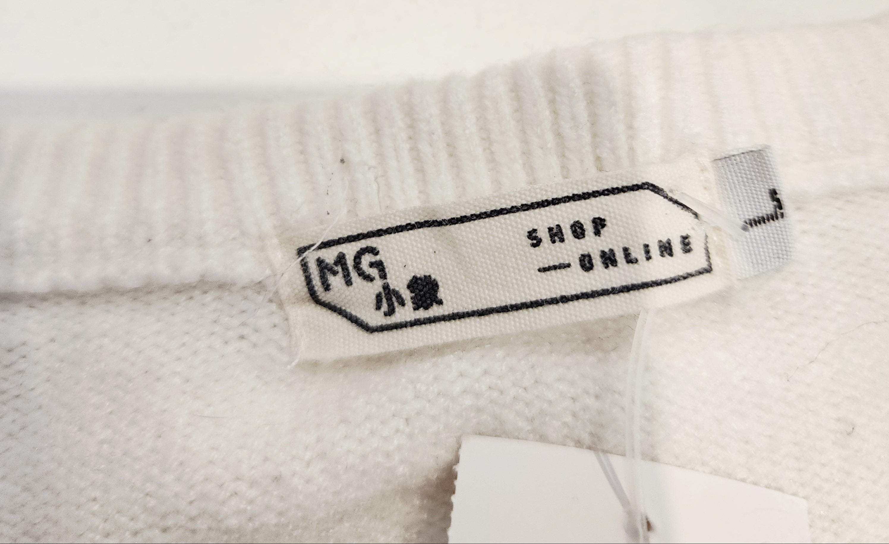 Cute Ribbon & Frill Detail Sz Large White Sweater