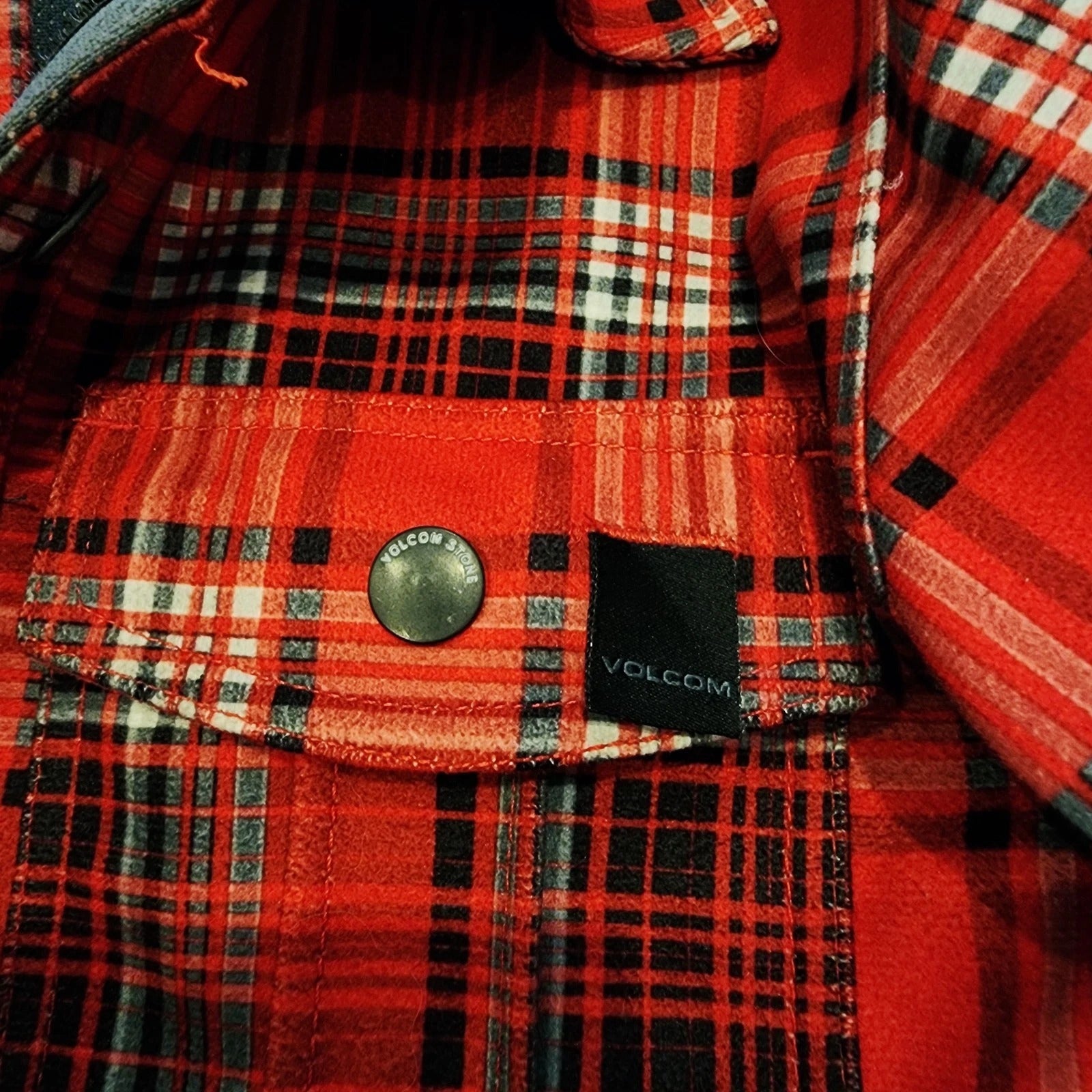 VOLCOM Sz M Soft Shell Red & Gray Plaid Jacket Full Zip