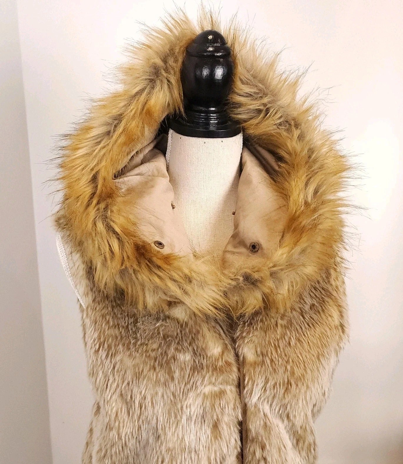 Oversized Hood with Faux Fur Golden Brown Jacket Liner Only Sz M