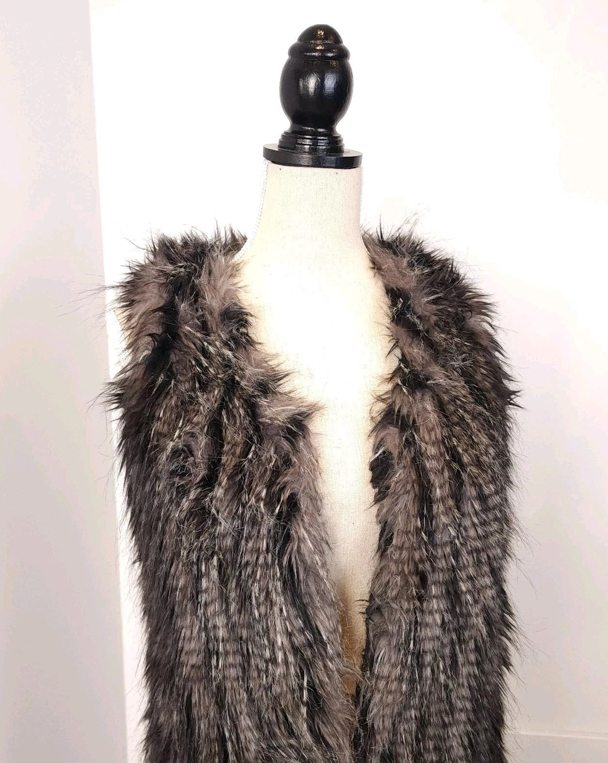 NADO sz S Shaggy Faux Fur Vest Brown Gray