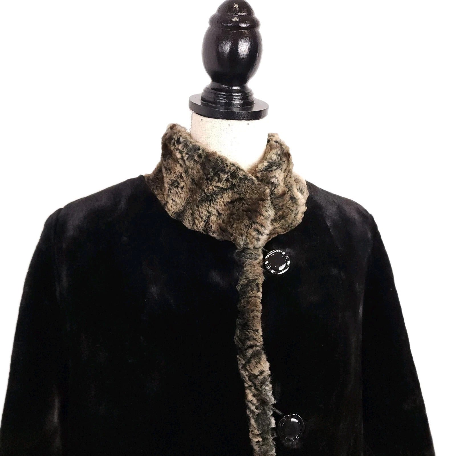 Novelti Luxurious Black Faux Fur Coat Animal Print Trim Sz M Knee Length VINTAGE