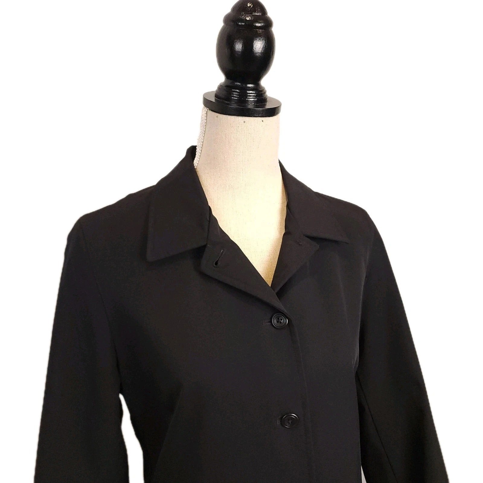 GAP Form Fitting Buttoned Mid-length Black Overcoat Sz M Water Repellent