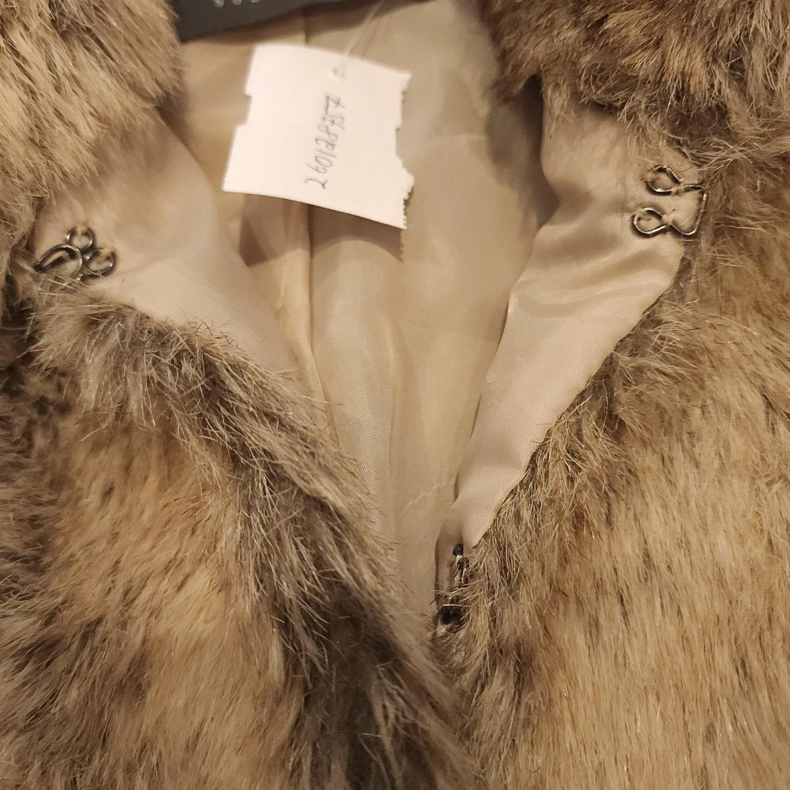 Suzy Shier XS Fawn Brown Faux Fur Vest