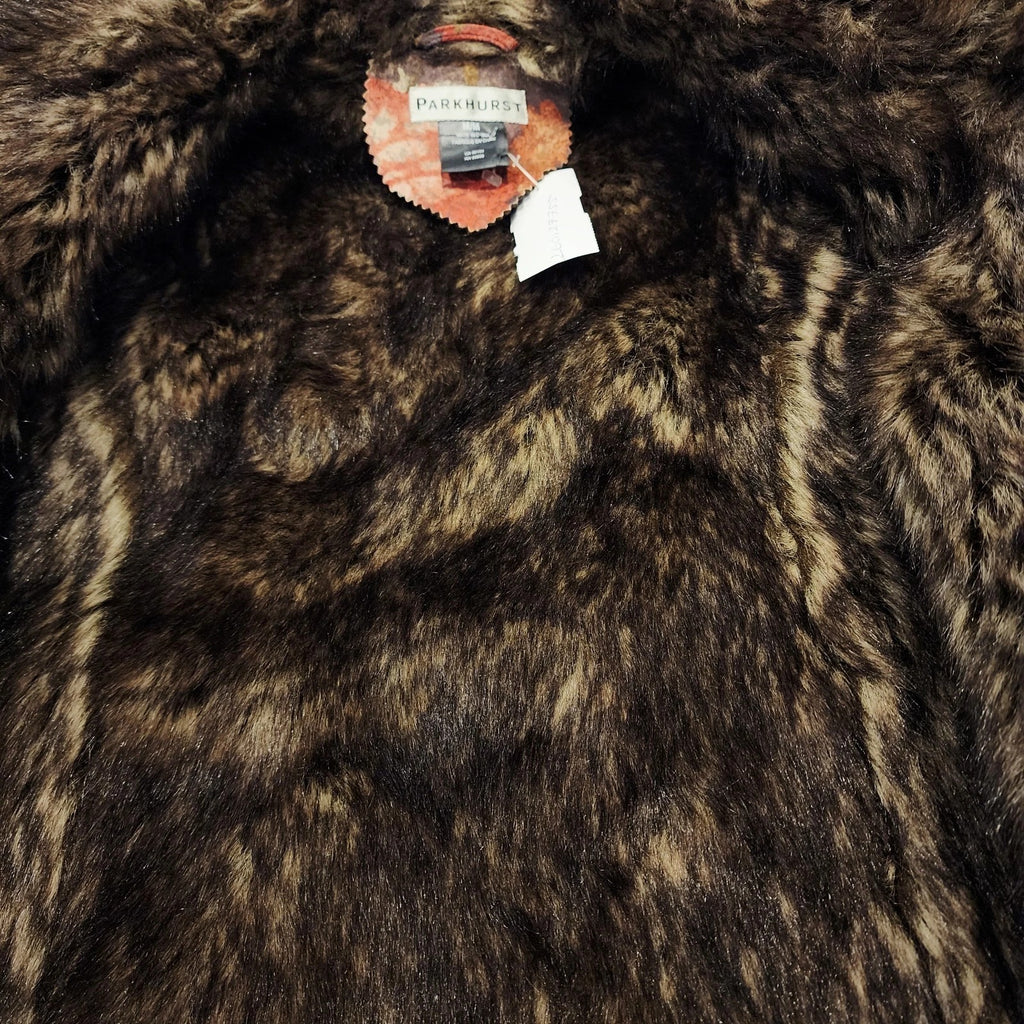 Parkhurst Sz M Floral Faux Fur & Shearling Vest Horn Toggle