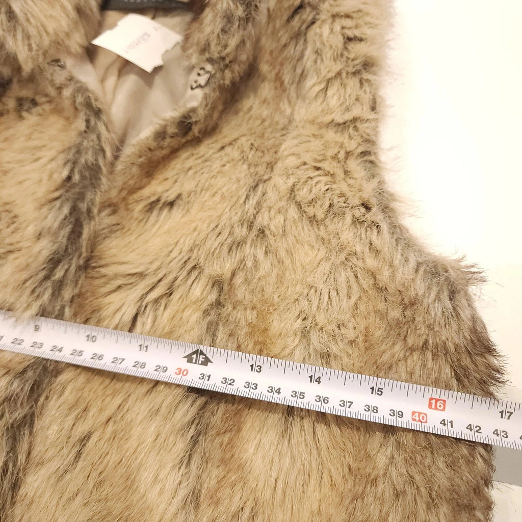 Suzy Shier XS Fawn Brown Faux Fur Vest