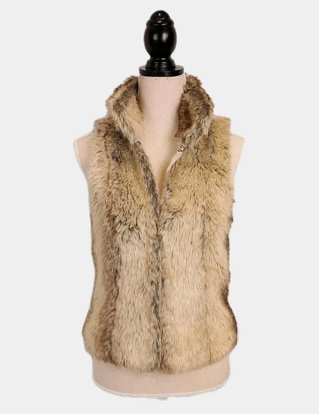 Suzy Shier XS Fawn Brown Faux Fur Vest
