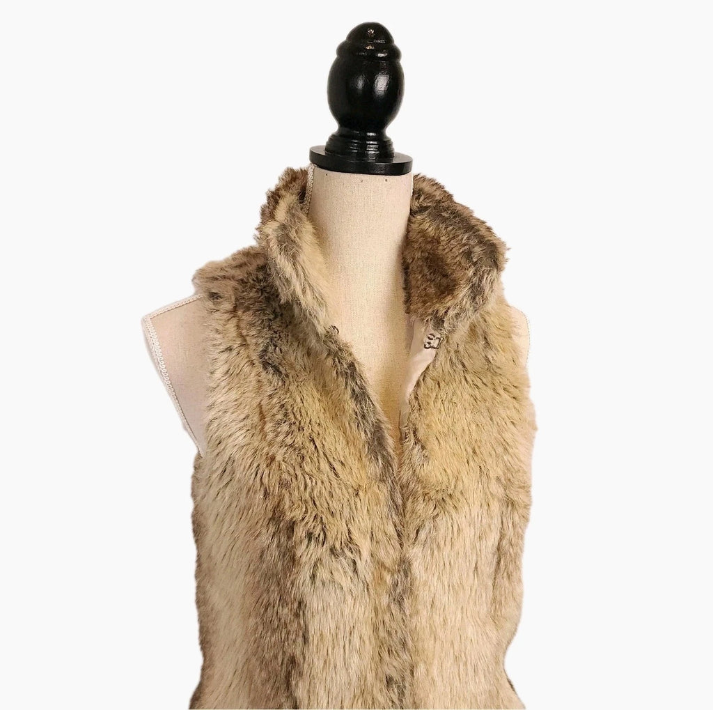 Suzy Shier XS Fawn Brown Faux Fur Vest