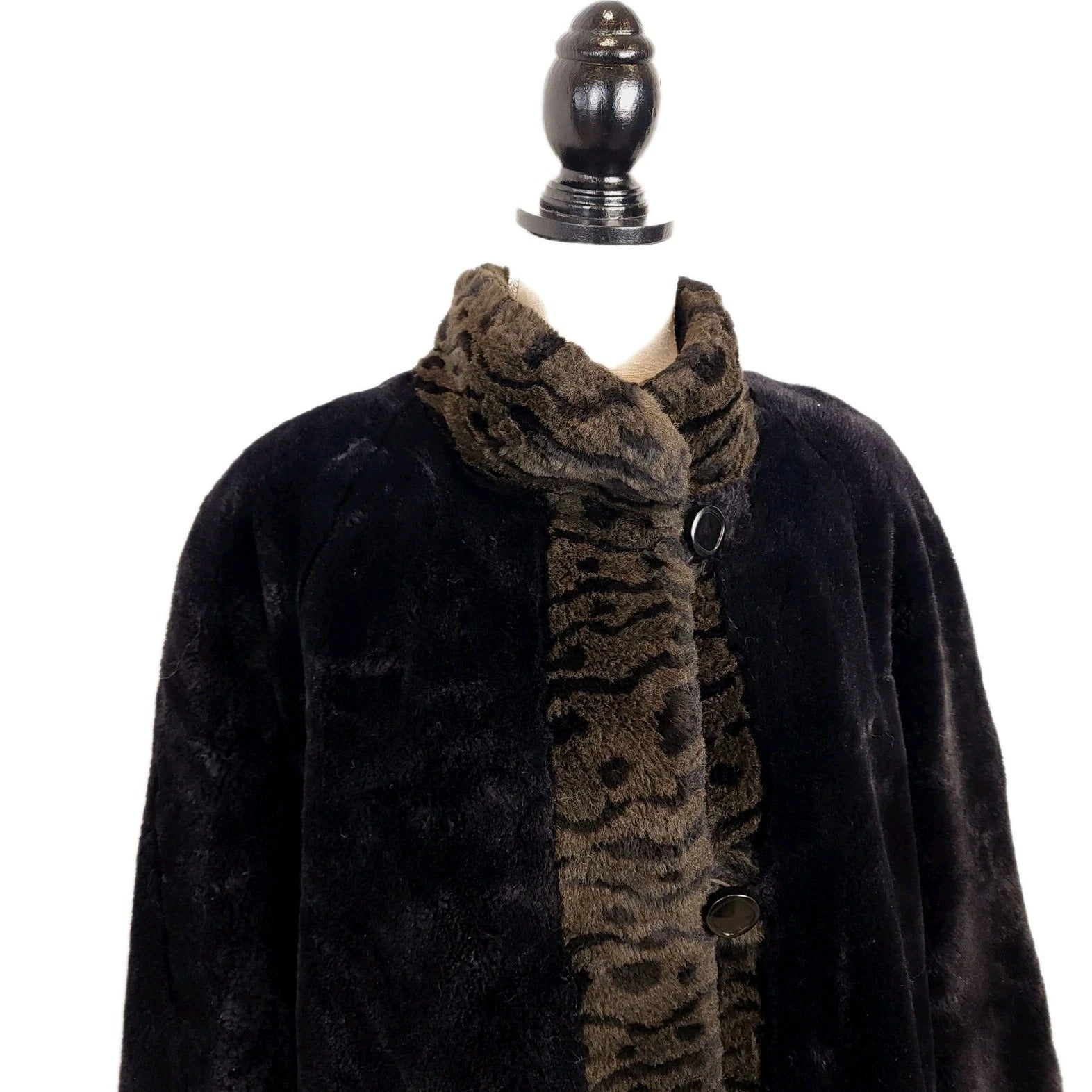 Novelti Sz 11 Leopard Print Faux Fur Long Overcoat Vintage